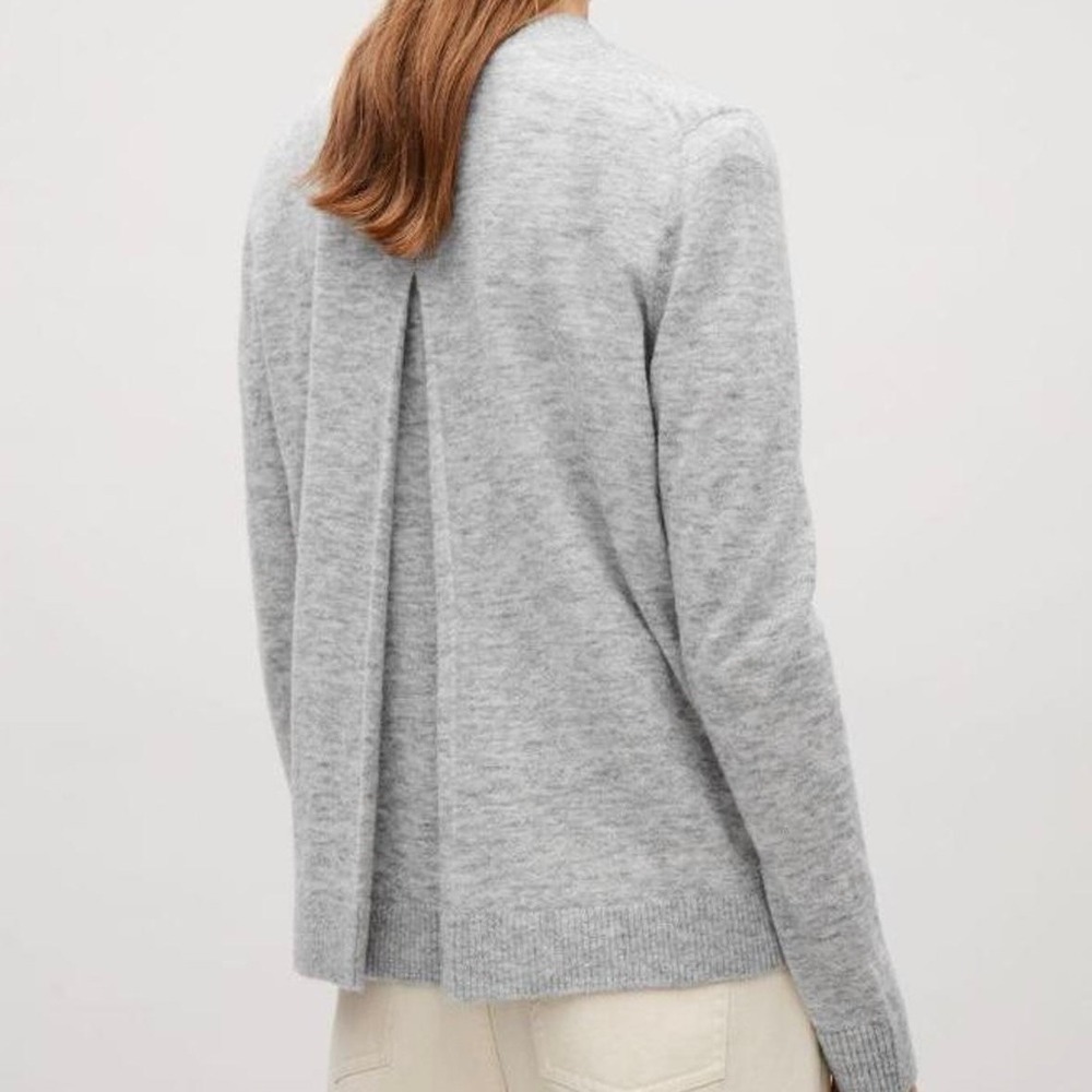 Light Gray Women's Pullover Sweater - Classic Back Pleat